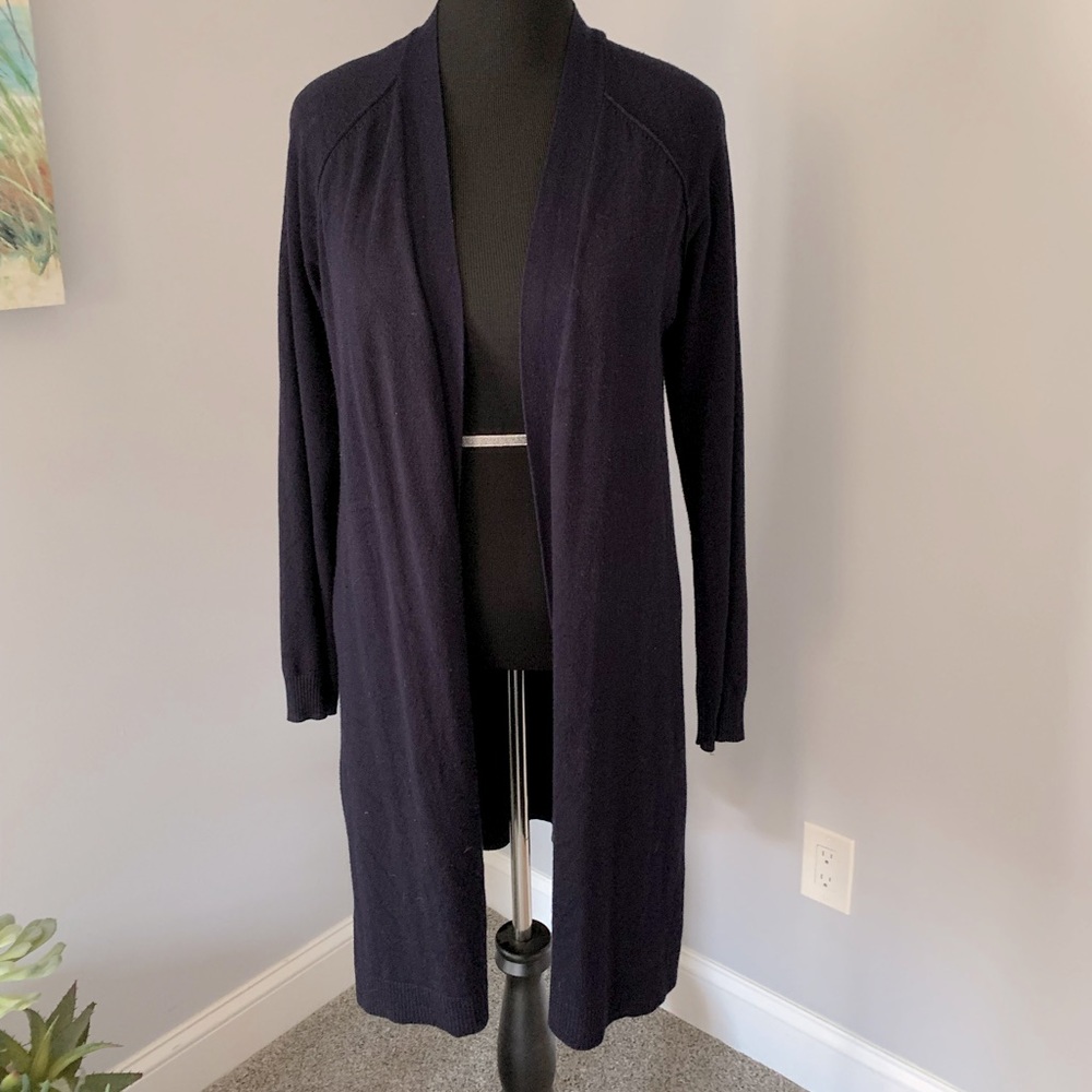 Verve Ami size L cardigan